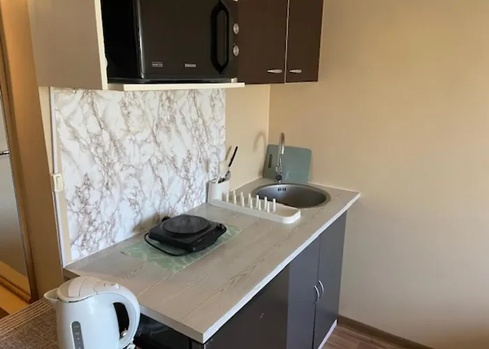 Myroom In Stroomi Area *