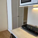 Myroom In Stroomi Area